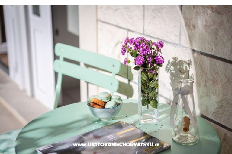 Apartamenty Lemon Garden z basenem – foto 16