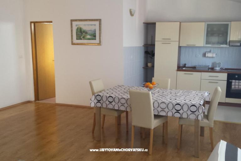 Apartamenty Ana – foto 2