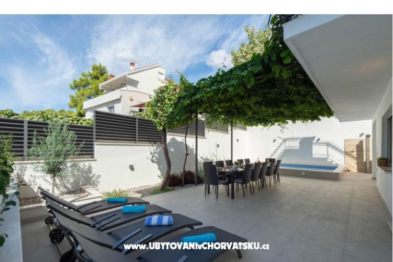 Villa Marante z basenem – foto 18