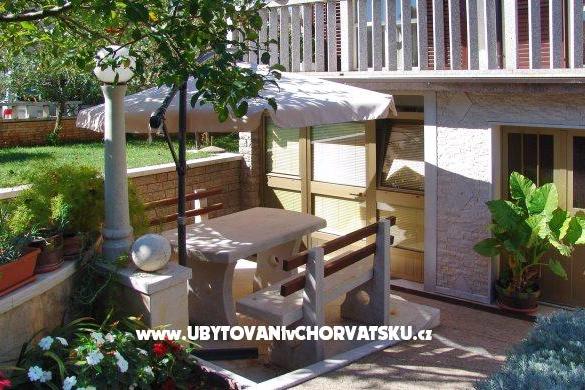 Apartamenty Tina – foto 4