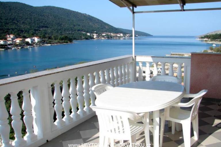 Apartamenty Maestral – foto 2