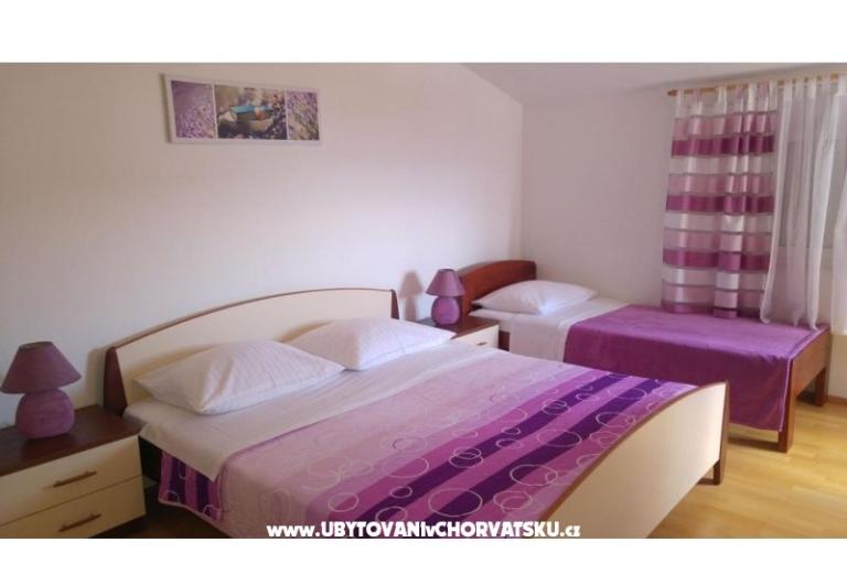Apartamenty TONĆI I IRIS*** – foto 18