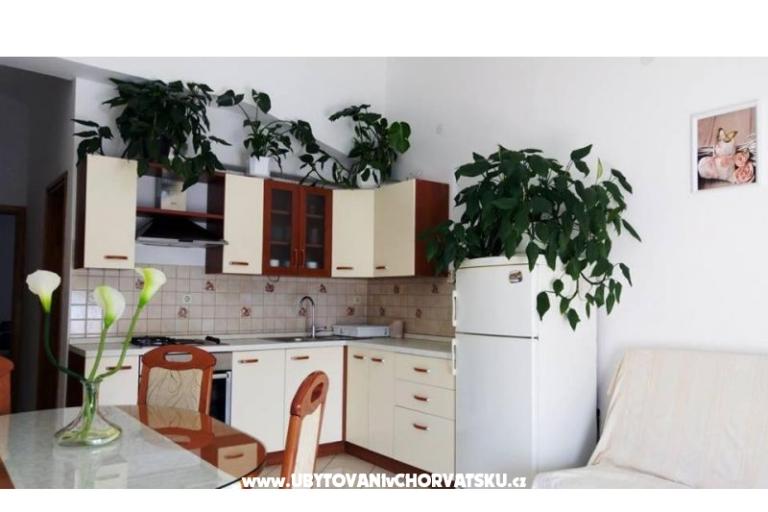 Apartamenty TONĆI I IRIS*** – foto 22
