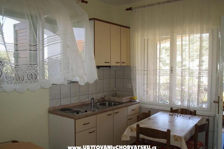 Apartamenty and rooms Mikelin  – foto 3