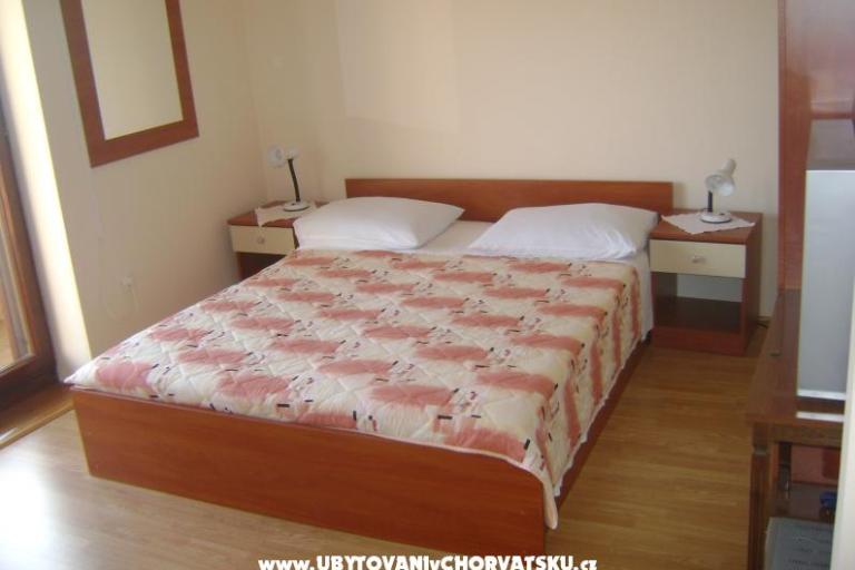 Apartamenty and rooms Mikelin  – foto 7