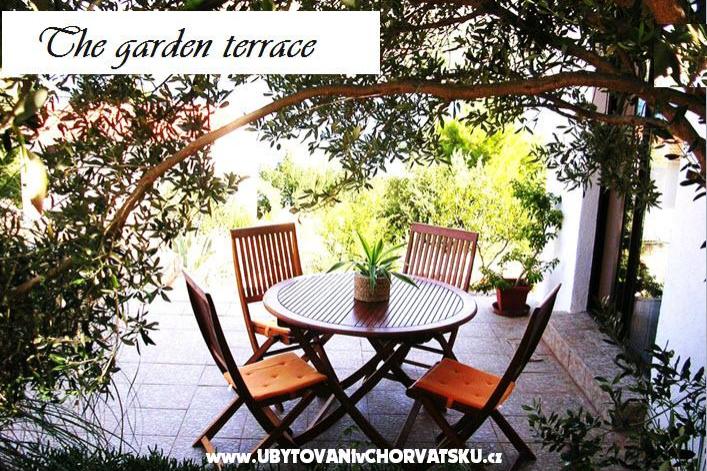 Apartamenty Gjardini *** – foto 10