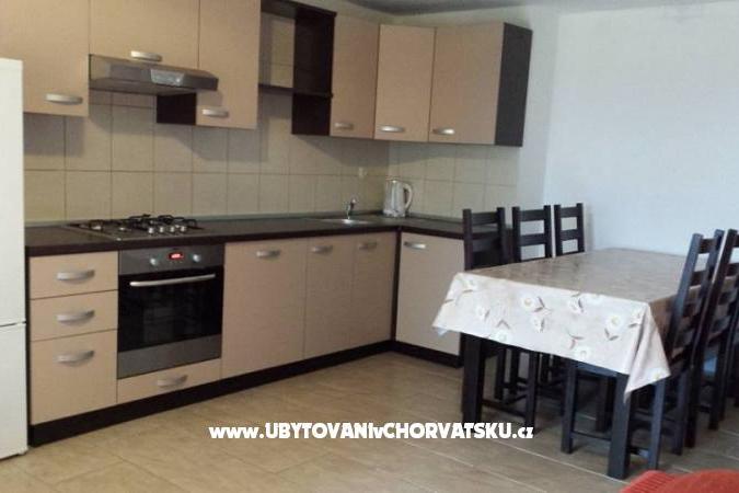 Apartamenty Angelo z basenem – foto 10