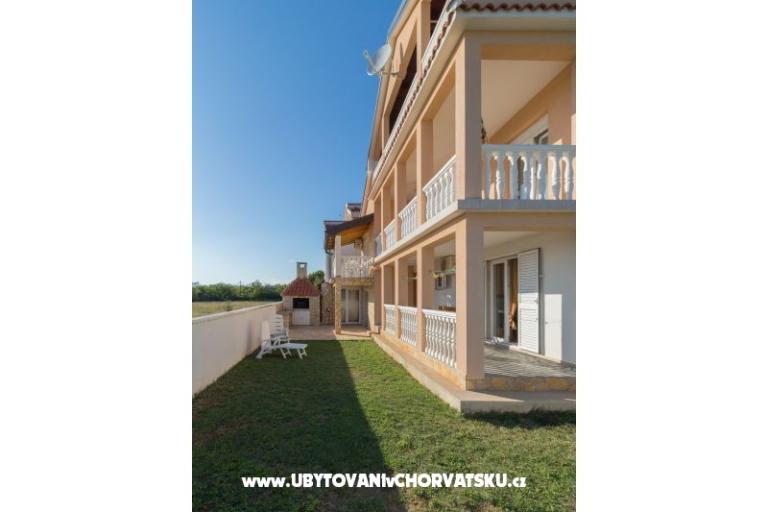 Apartamenty Divino – foto 2