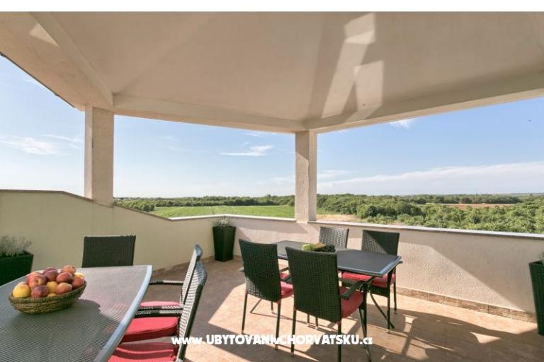 Apartamenty z basenem Štinjan – foto 9