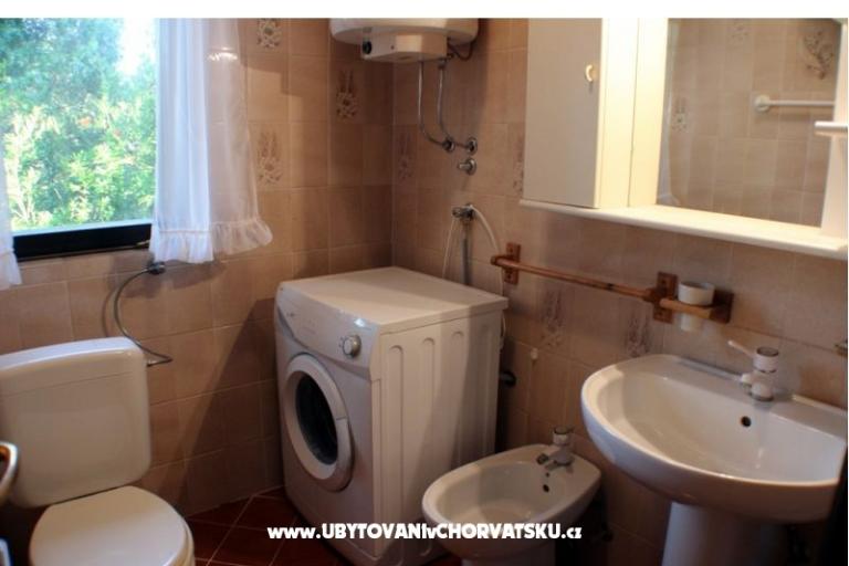 Dom with swimming pool – foto 7