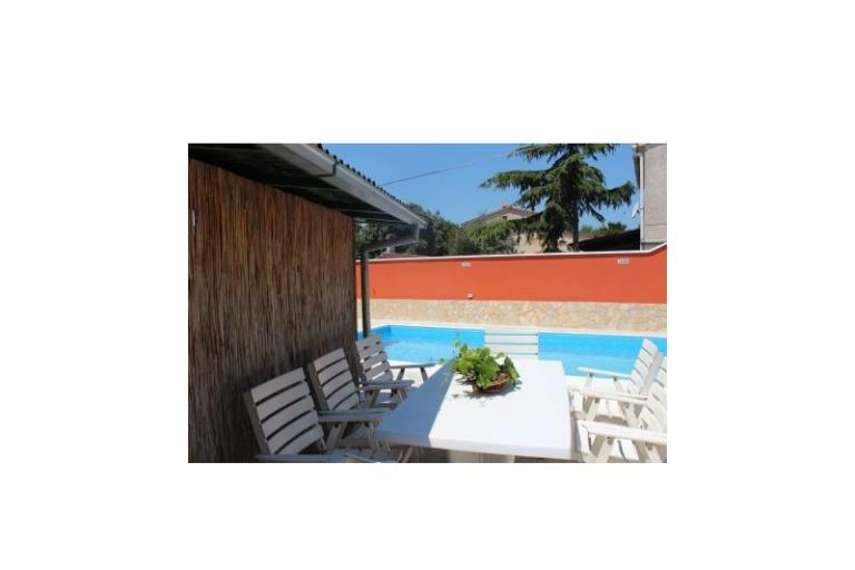 Dom with swimming pool – foto 8