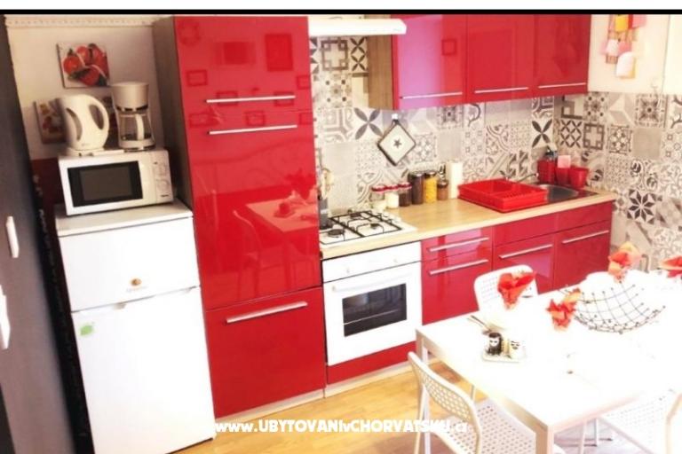 Pula Center Apartament – foto 4