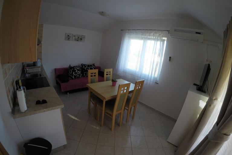 Apartamenty Laura – foto 6