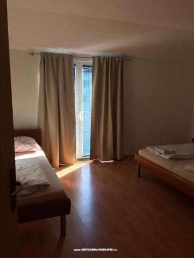 Apartamenty Laura – foto 7