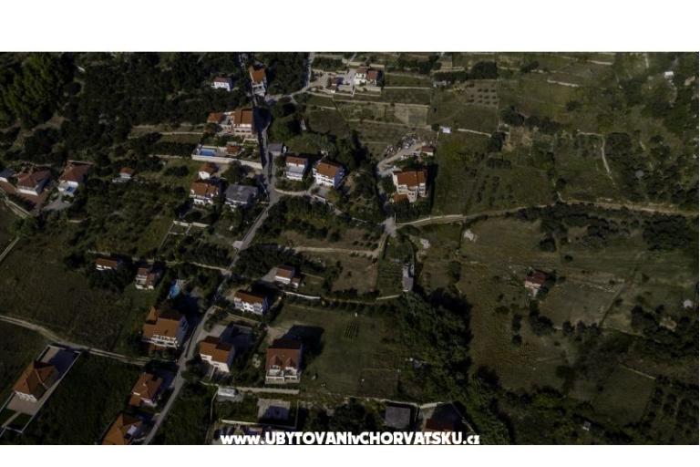 APARTMANI DEBELIĆ – foto 13