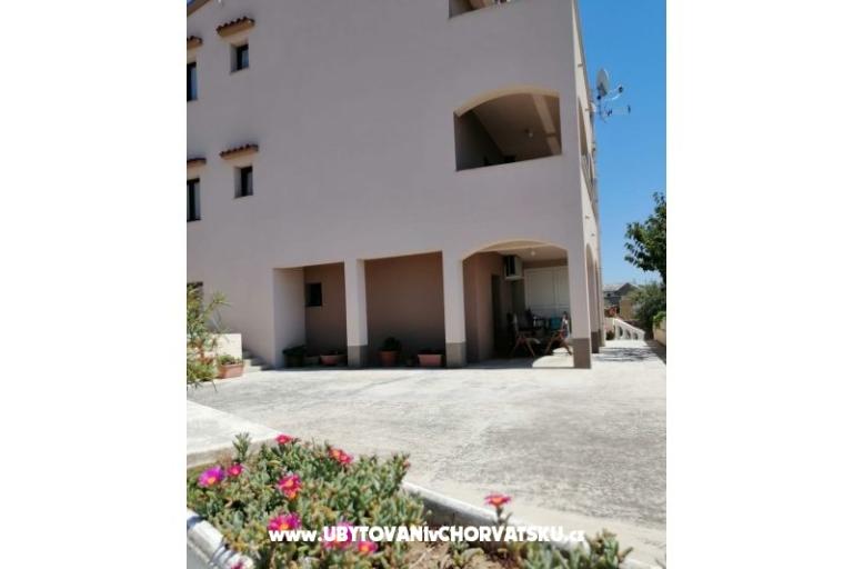 Apartamenty Njaco – foto 10