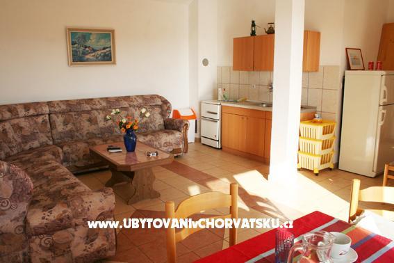 Apartamenty Tina – foto 3