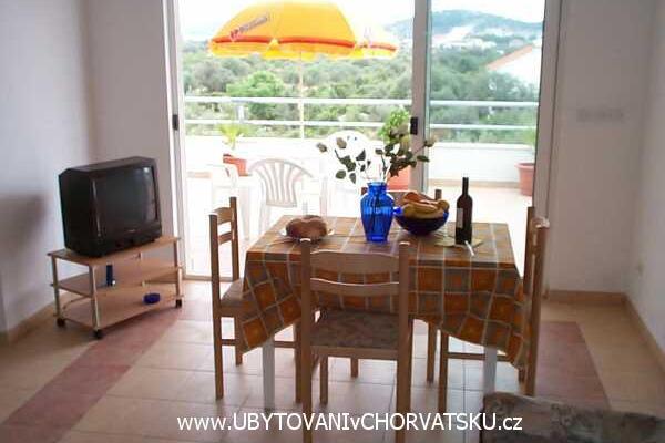 Apartamenty Tina – foto 4