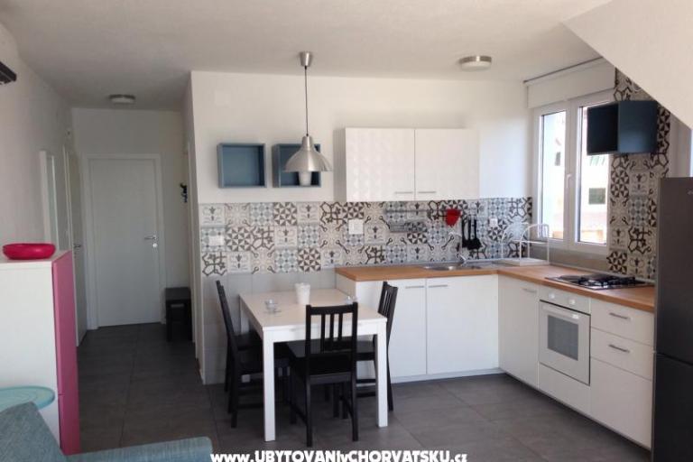 Apartamenty Angie -10 metara od mora – foto 7