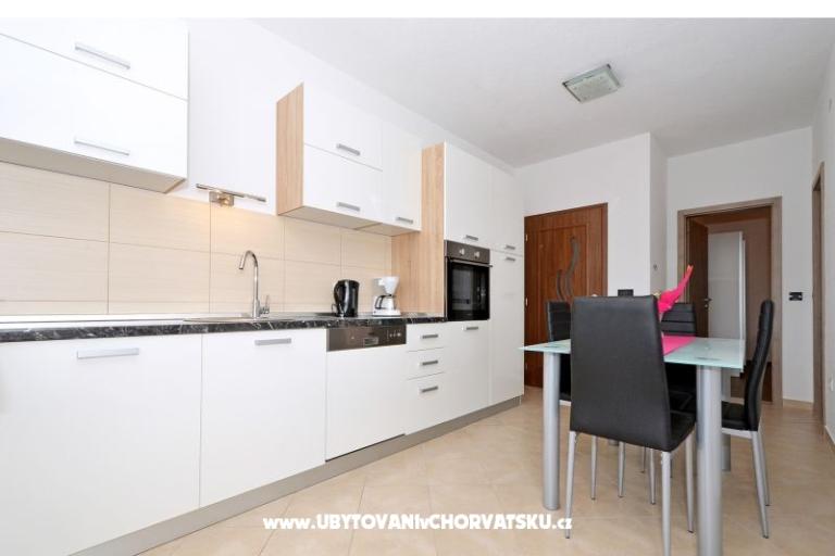 Apartamenty Caleta – foto 4