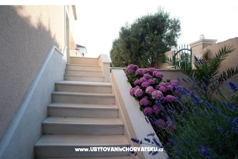 Beach apartments Rogoznica – foto 11