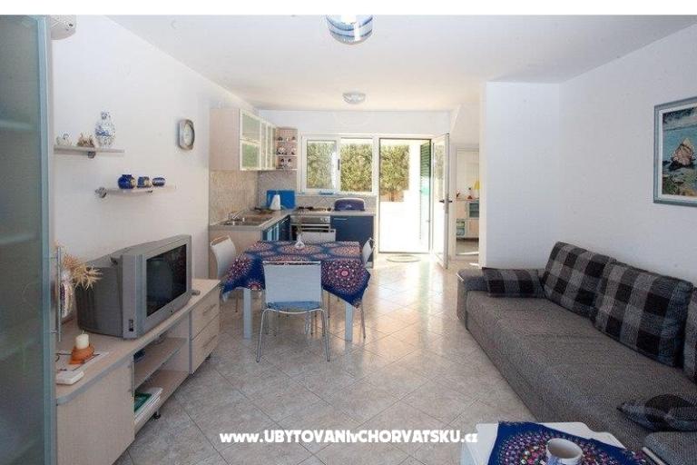 Beach apartments Rogoznica – foto 4