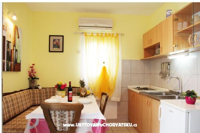 Marina view Apartamenty Rogoznica  – foto 7
