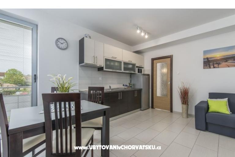 Apartamenty Kimi with swimming pool  – foto 15