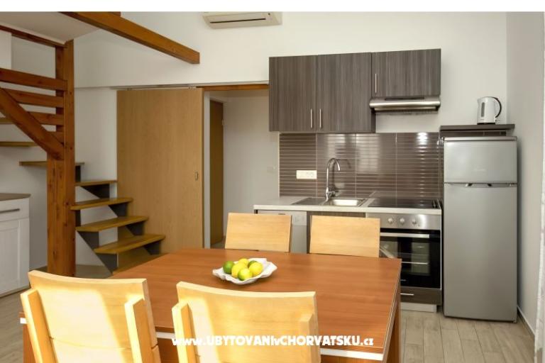 Apartamenty Males – foto 16