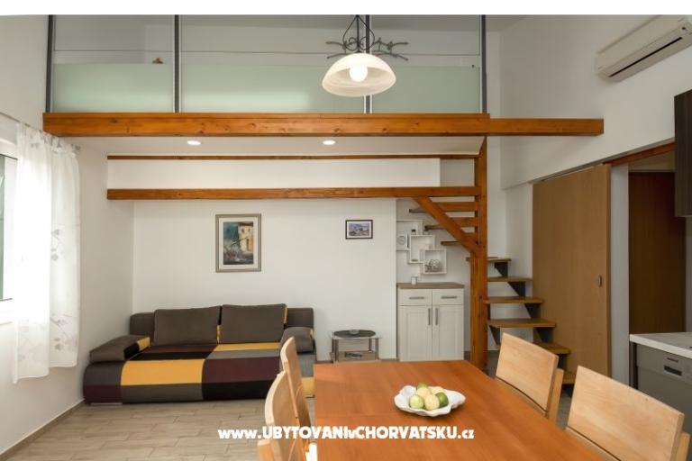 Apartamenty Males – foto 17