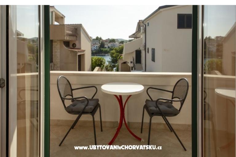 Apartamenty Males – foto 9