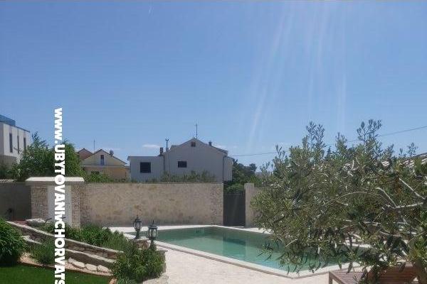 Laura apartmani – foto 10