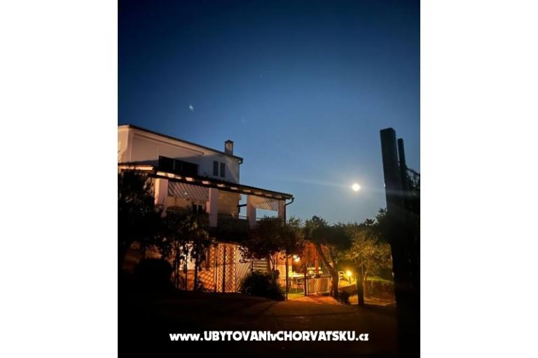 Apartamenty Tiha – foto 18