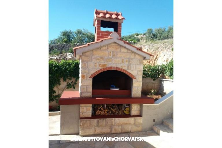 Lipa kuca – foto 20