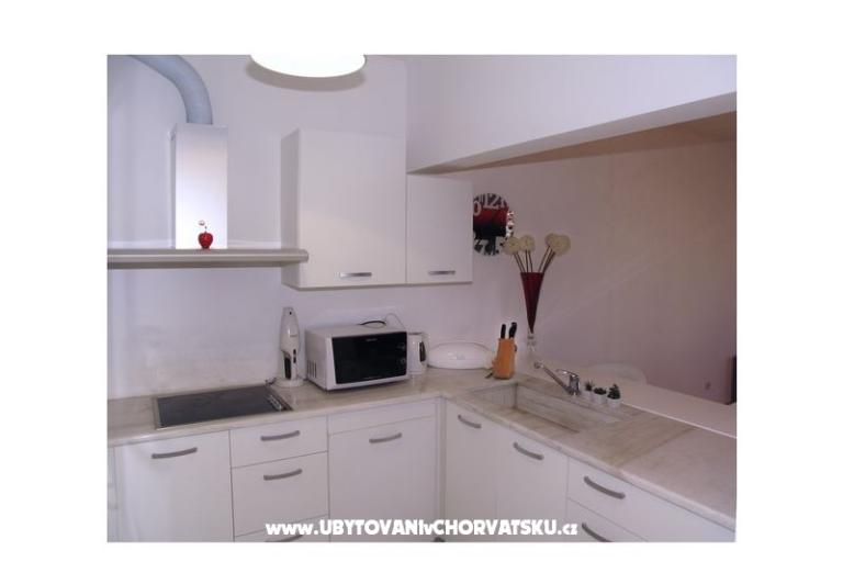 AdiOro Luxury Beachfront Apartament – foto 6