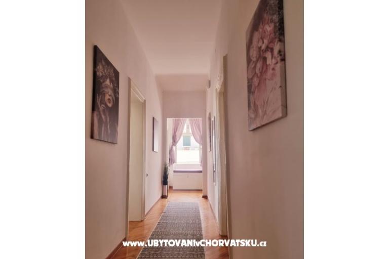 Apartamenty Martini and Arch Bacvice – foto 8