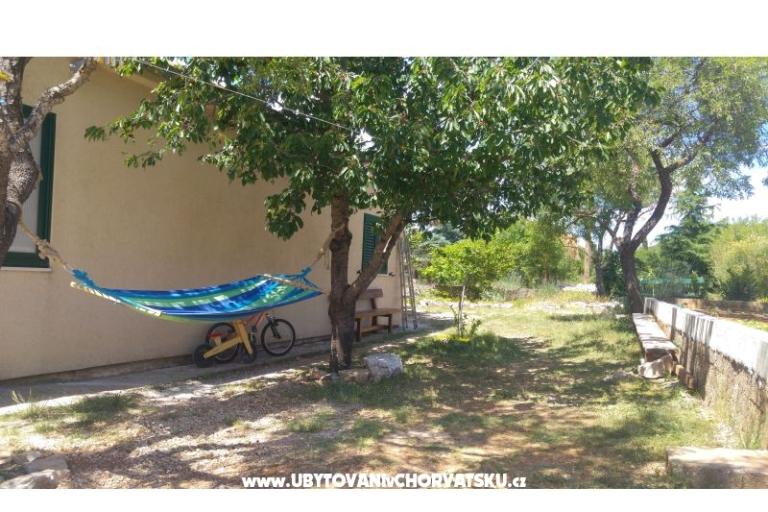 Countryside house z basenem – foto 10