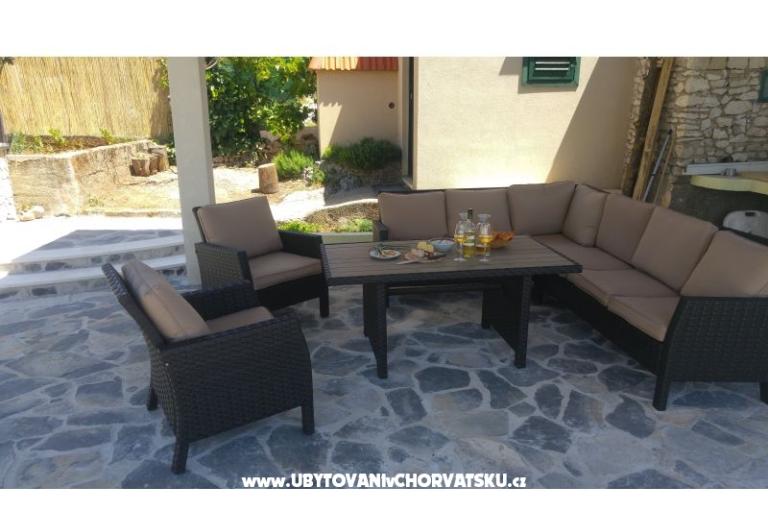 Countryside house z basenem – foto 7