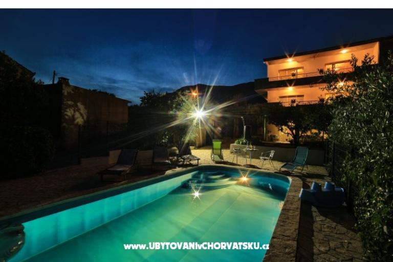 Pokoje &amp; apartment Kraljevic – foto 7