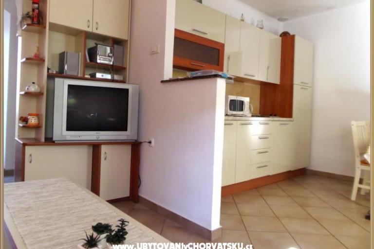 Stress Out Apartament – foto 4