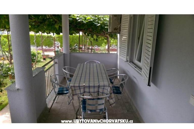Apartamenty Šarić – foto 2