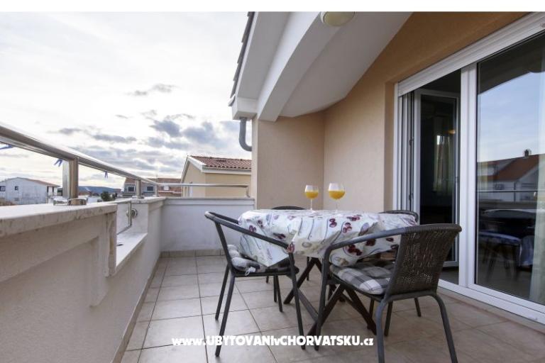 Apartamenty Cosic – foto 10