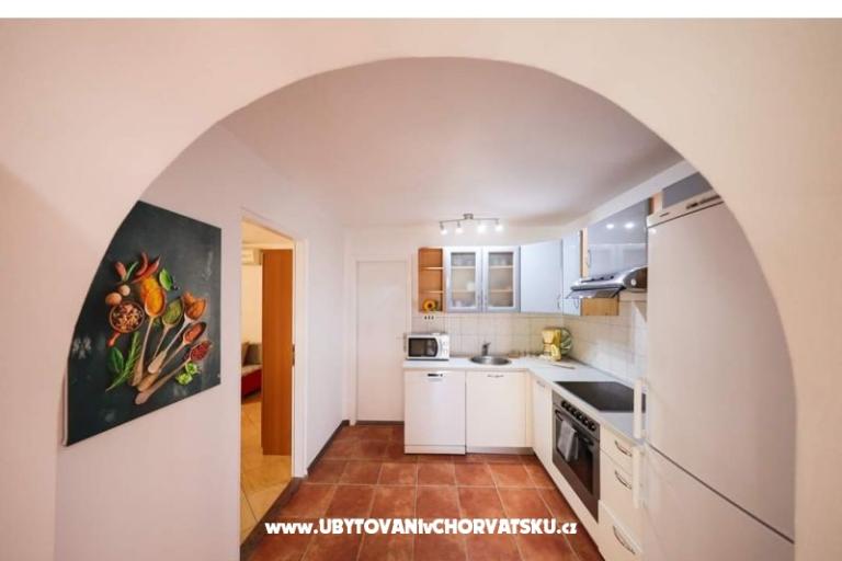 Apartament ANAI with private  pool – foto 10