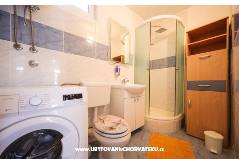Apartament ANAI with private  pool – foto 11