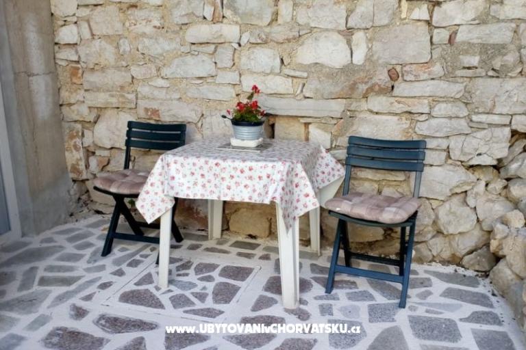 Apartament - kamena kuća  Šparoga – foto 13