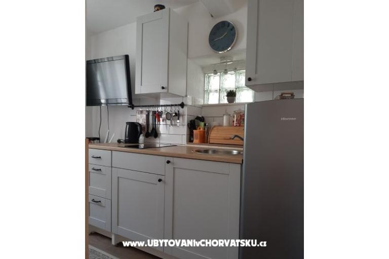 Apartament - kamena kuća  Šparoga – foto 3