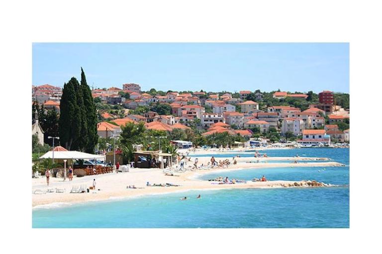 LAURA, 110 m2 pool, 100 m to beach – foto 12