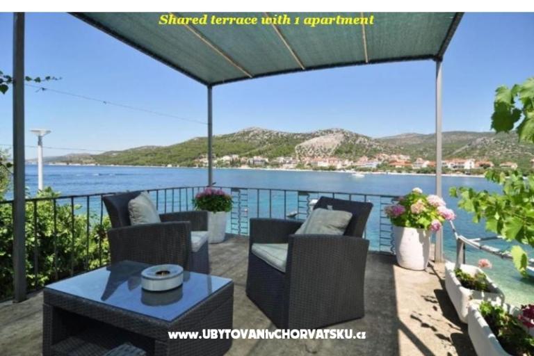 Apartament Zoranka na plaży – foto 9