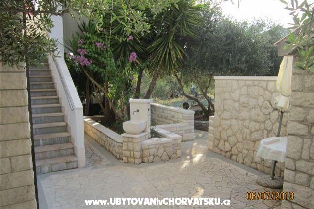 Apartamenty Katić Slatine – foto 17