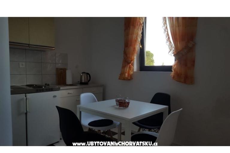 Apartamenty Laura – foto 8